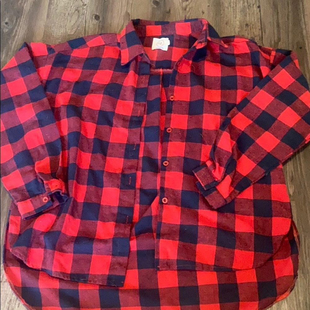 Oversized Plaid Top